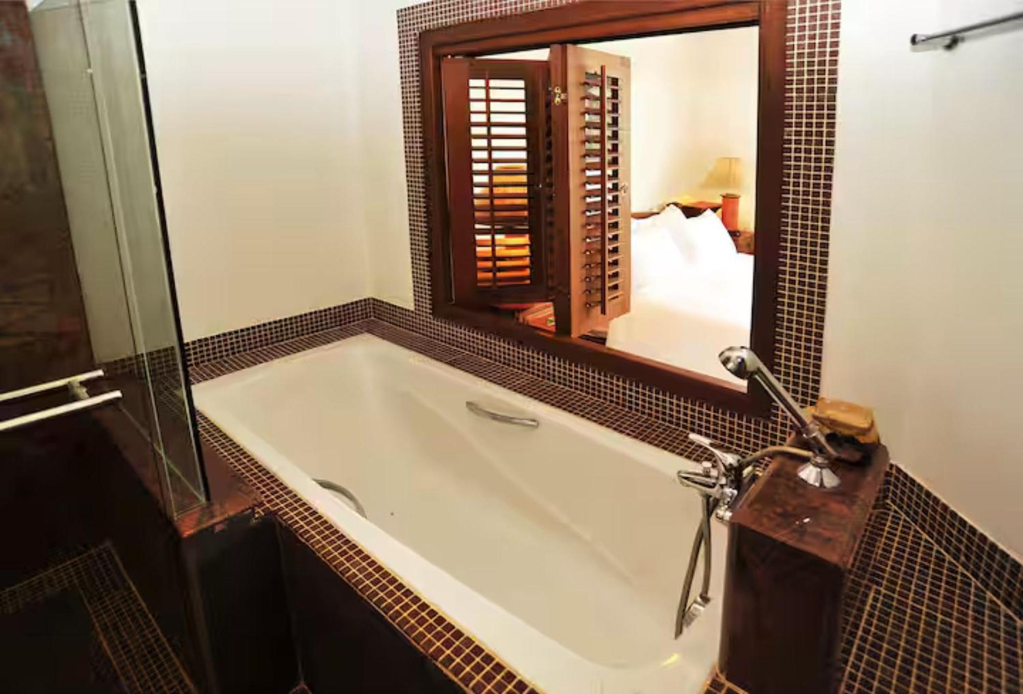 Thai Heritage Villa Melitta Bangrak Bohput, Beach, Pool, Seaviews, 6-Suite, Full Villa, Luxury, Aaa Location Koh Samui Exterior photo
